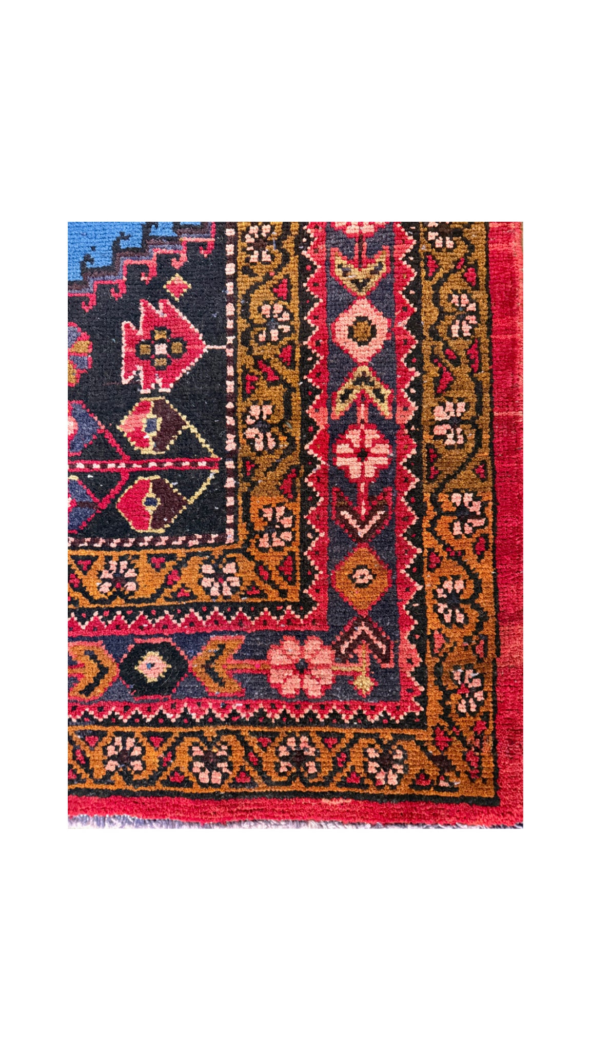7.2' x10.4' Vintage Persian Rug