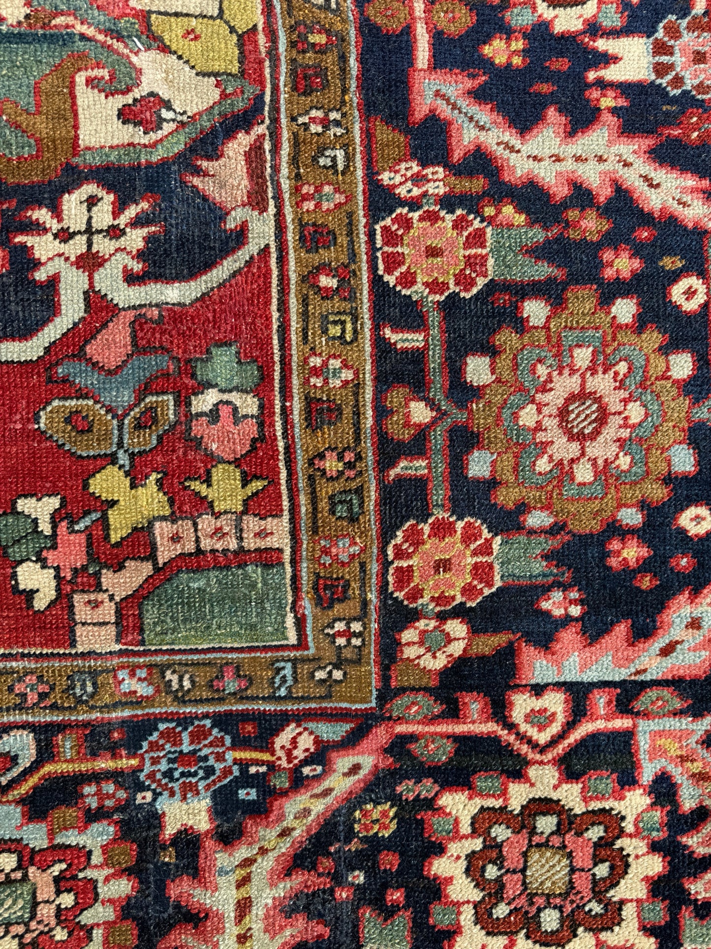 8.6'x10.6' Antique Persian Serapi