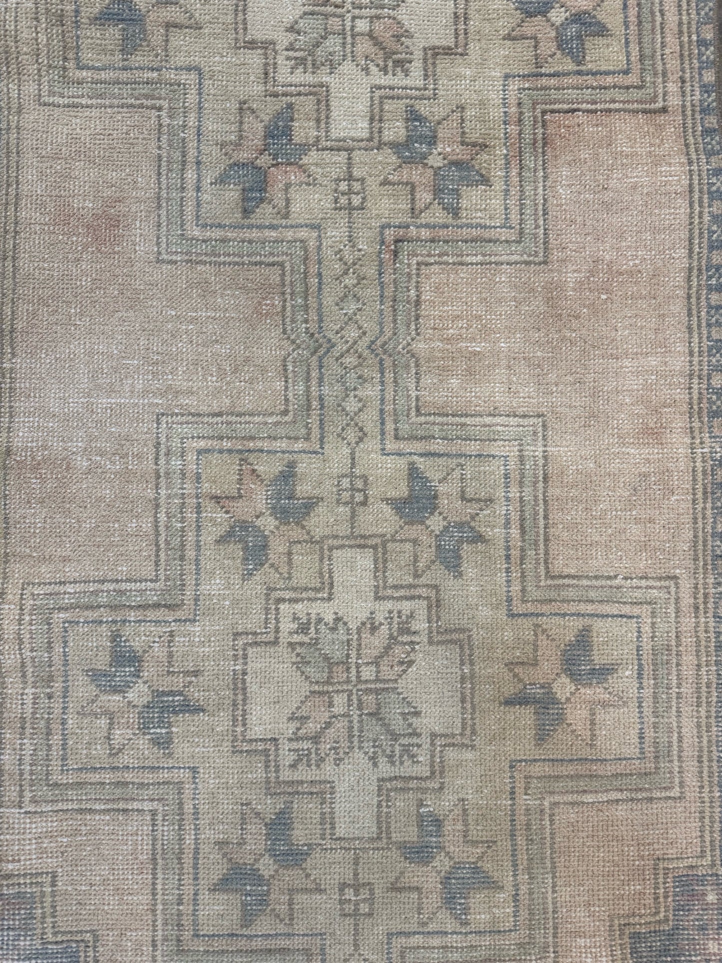 2.9'x8' Vintage Turkish Rug