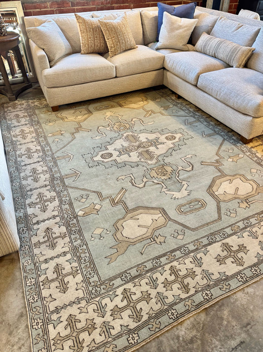8.7'x10.9' Vintage Turkish Rug