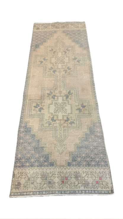 2.9'x8' Vintage Turkish Rug
