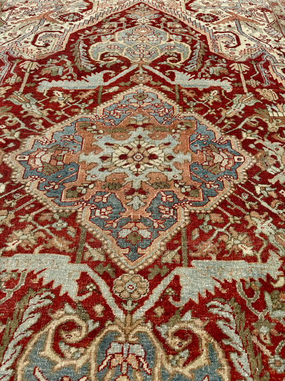 7.10'x11.2' Antique Persian Heriz