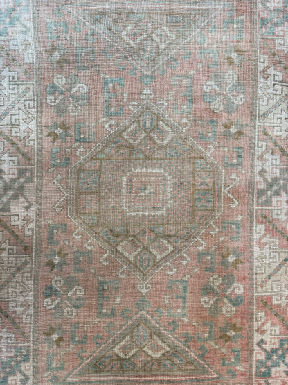 4'x6' Vintage Turkish Rug