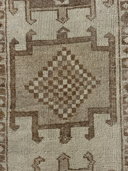 2.7'x12.2' Vintage Turkish Rug