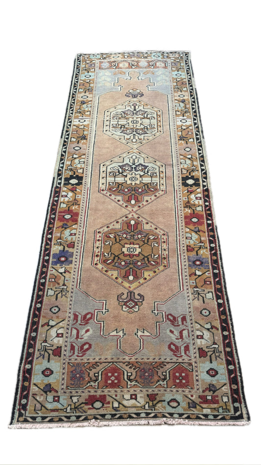 3.6'x9.11' Vintage Turkish Rug