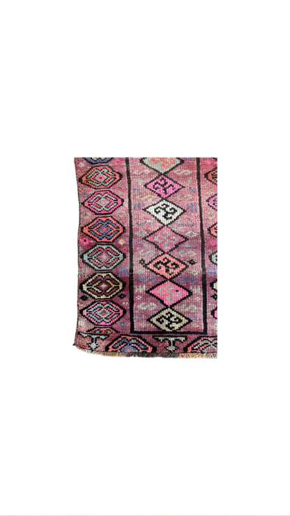 1.10'x3.2' Turkish Mini Rug