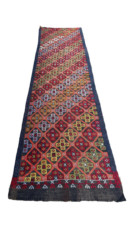 2.9x10.8 Vintage Turkish Rug