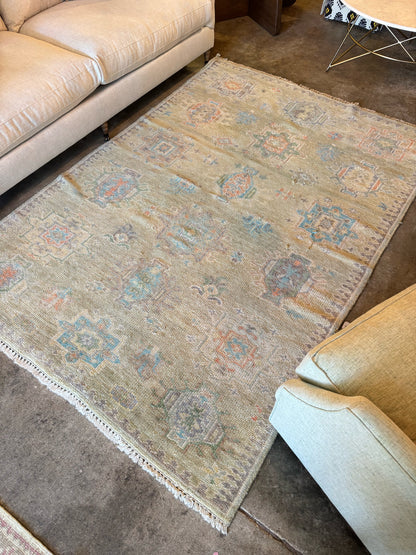 5.6'x8' Nourison Odessa Rug