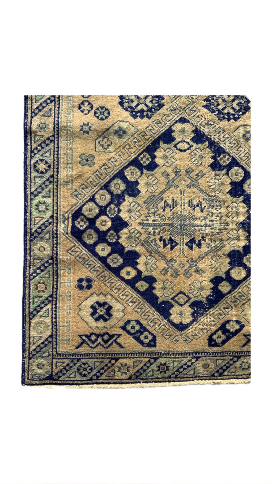 3.4'x6.2' Vintage Turkish Rug
