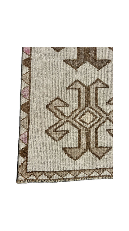 2.9'x12.8' Vintage Turkish Rug