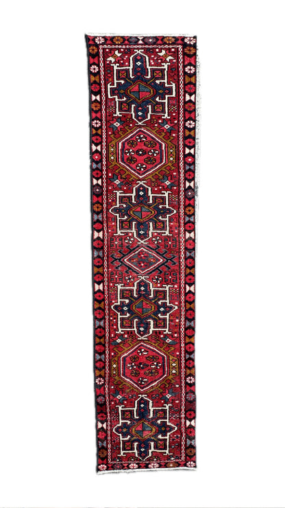2.6'x9.11' Vintage Persian Rug