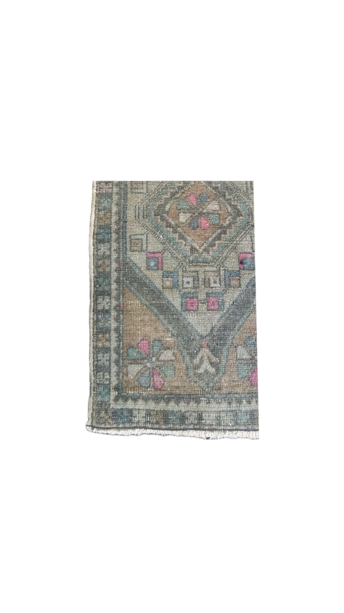 1.6'x2.9' Turkish Rug