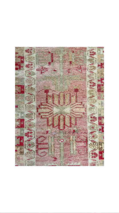 2.9'x11.2' Vintage Turkish Rug