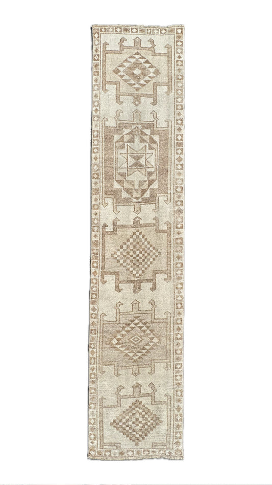 2.7'x12.2' Vintage Turkish Rug