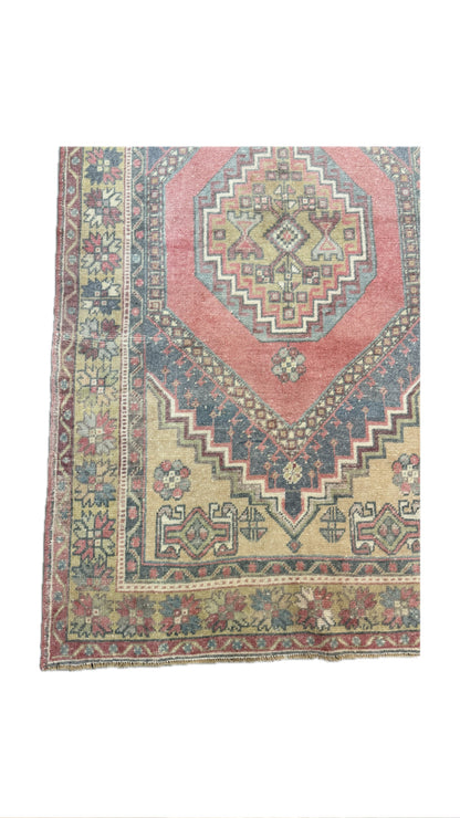 3.10'x7' Vintage Turkish Rug