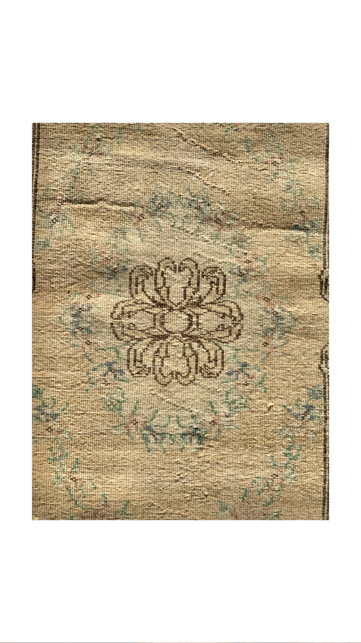 2.3'x6' Vintage Turkish Rug