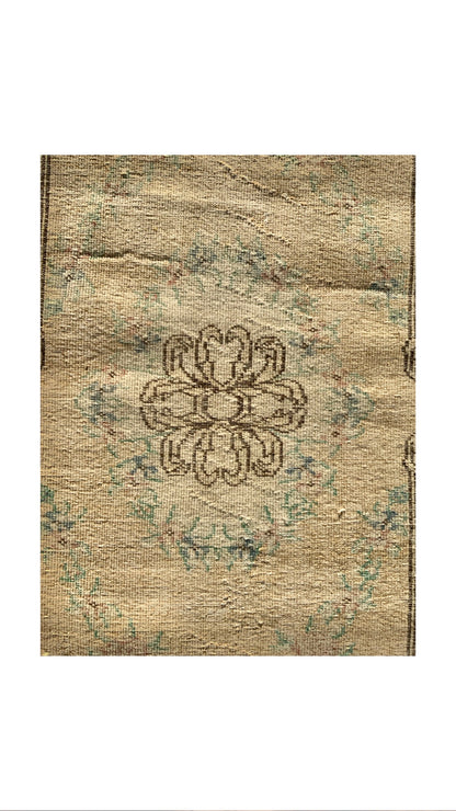 2.3'x6' Vintage Turkish Rug
