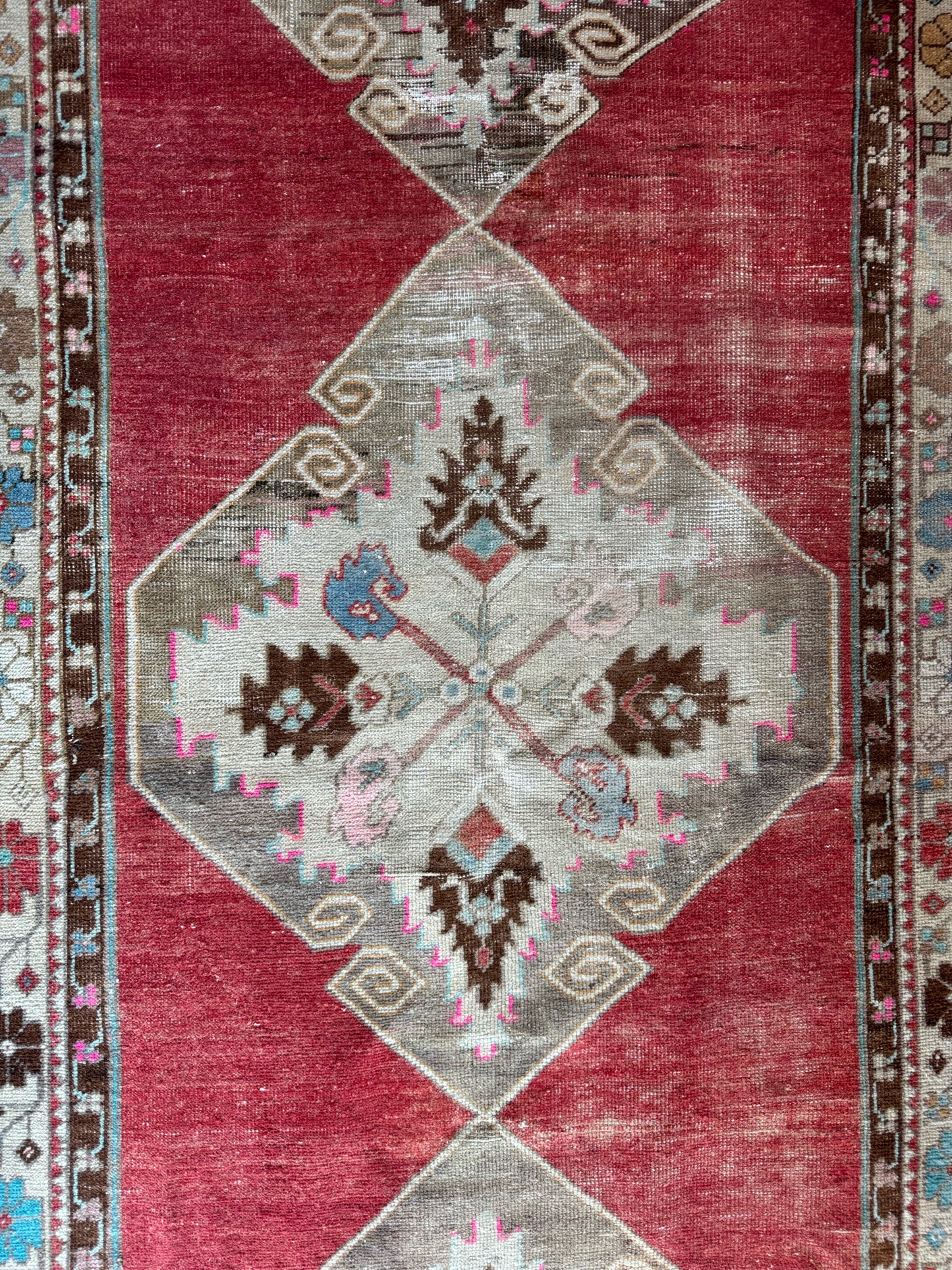 3.2'x10.6' Turkish Area Rug