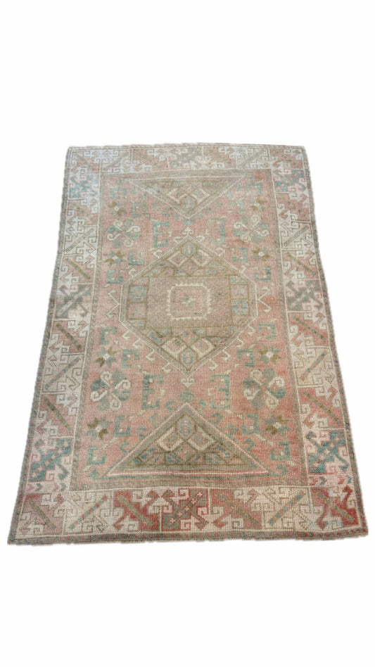 4'x6' Vintage Turkish Rug