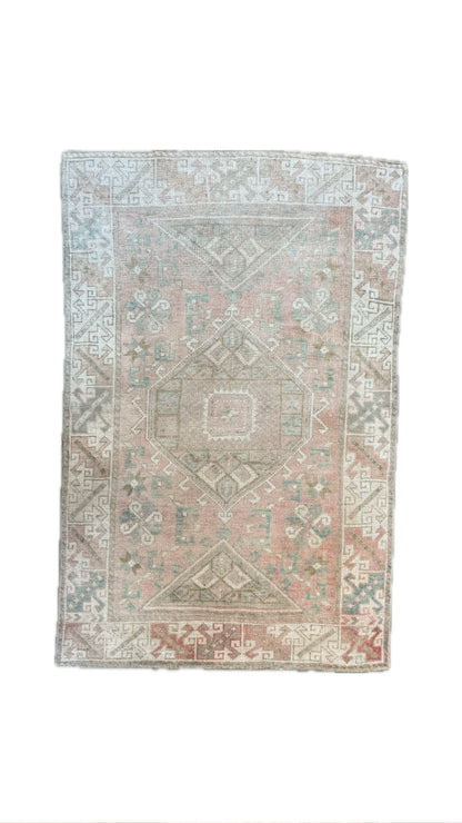 4'x6' Vintage Turkish Rug