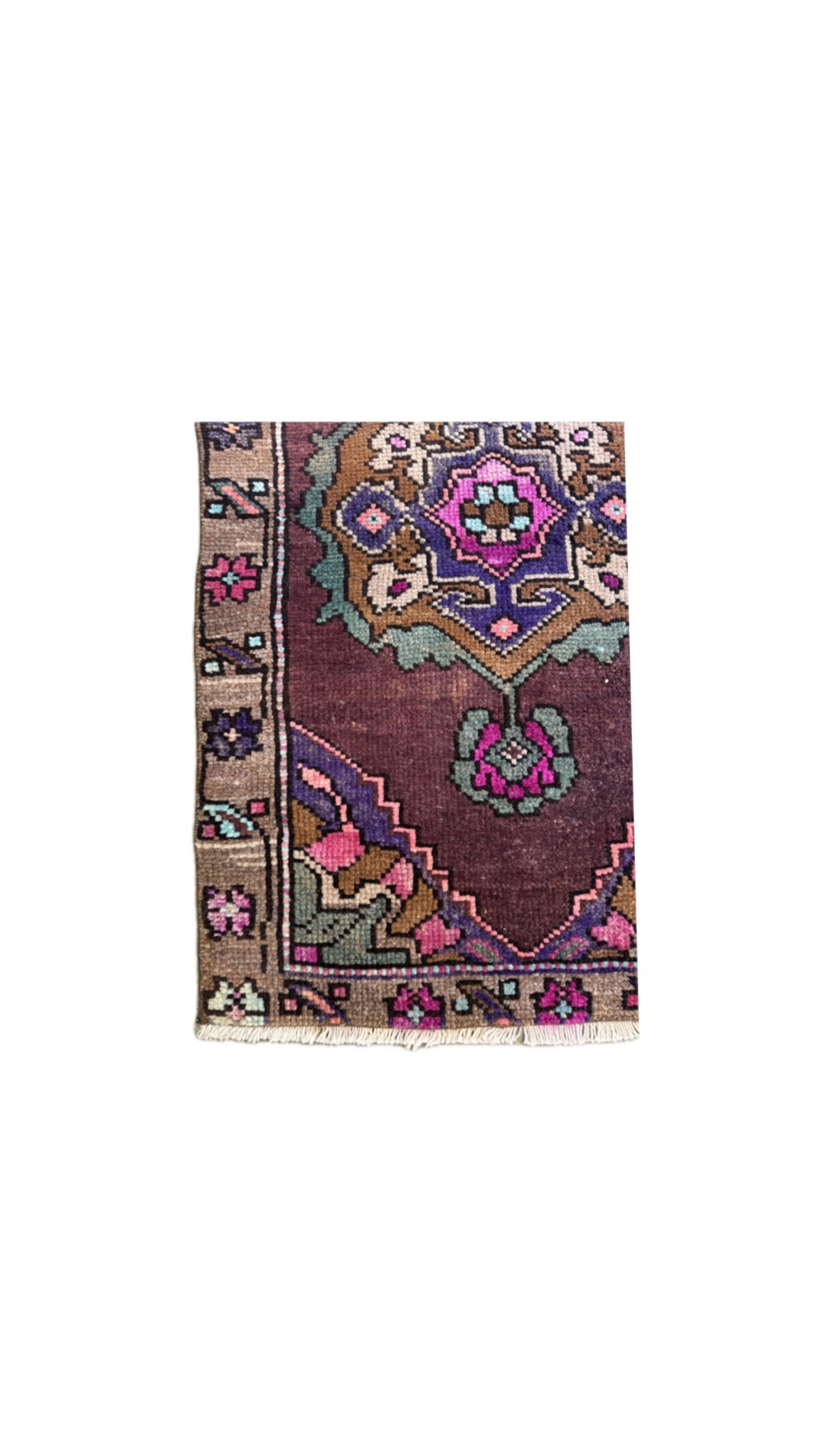 1.7'x3.1' Turkish Rug
