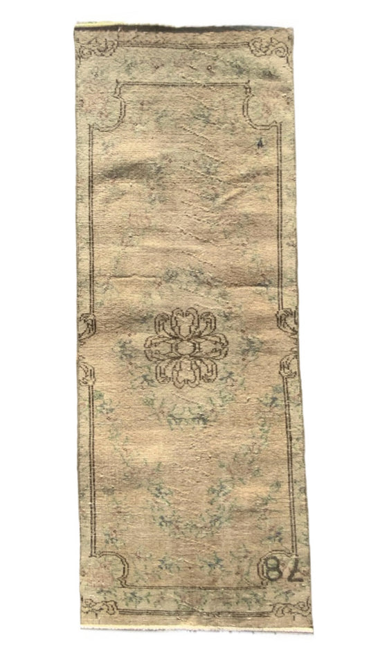 2.3'x6' Vintage Turkish Rug