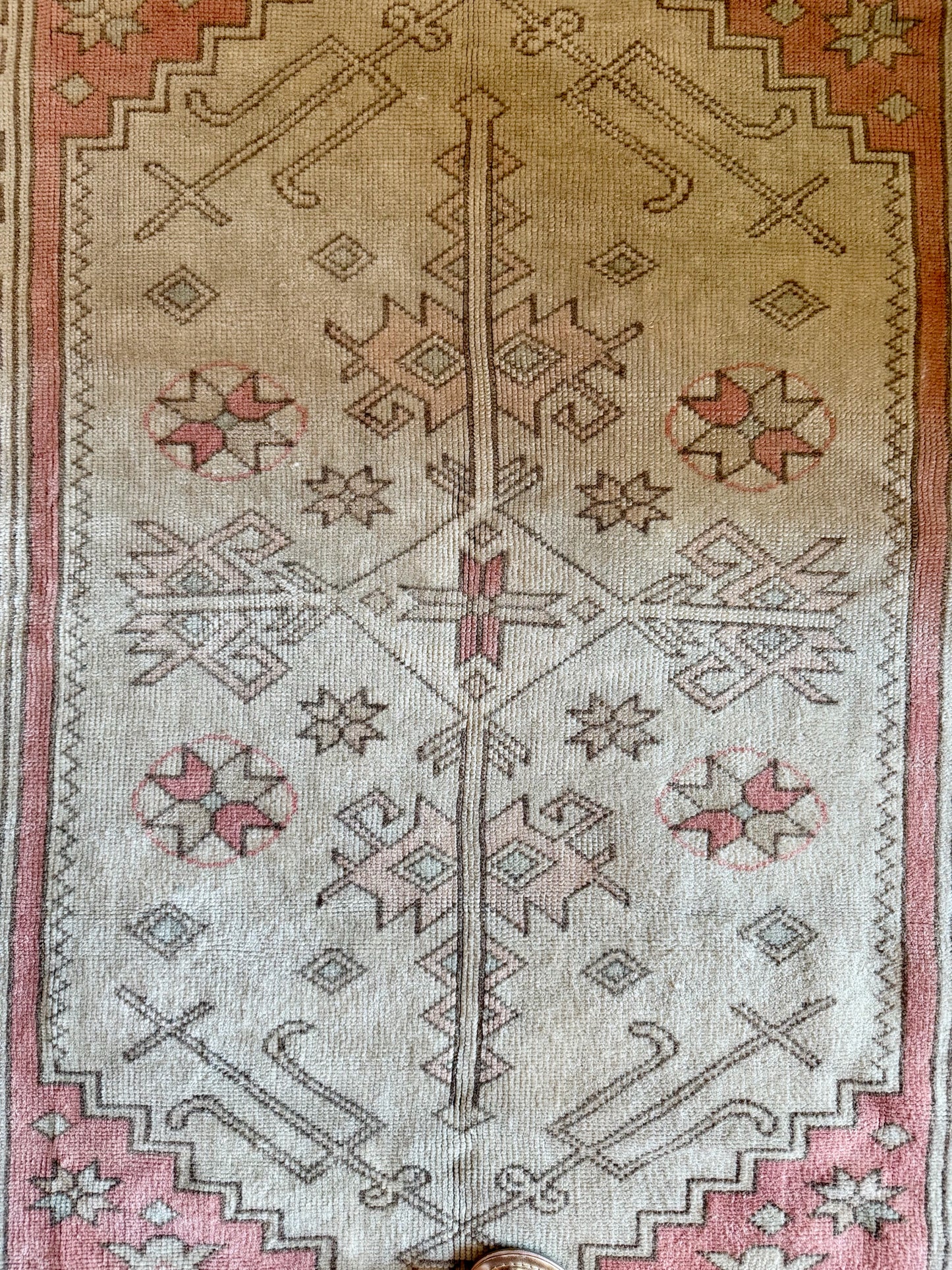 3.8'x5.6' Vintage Turkish Rug