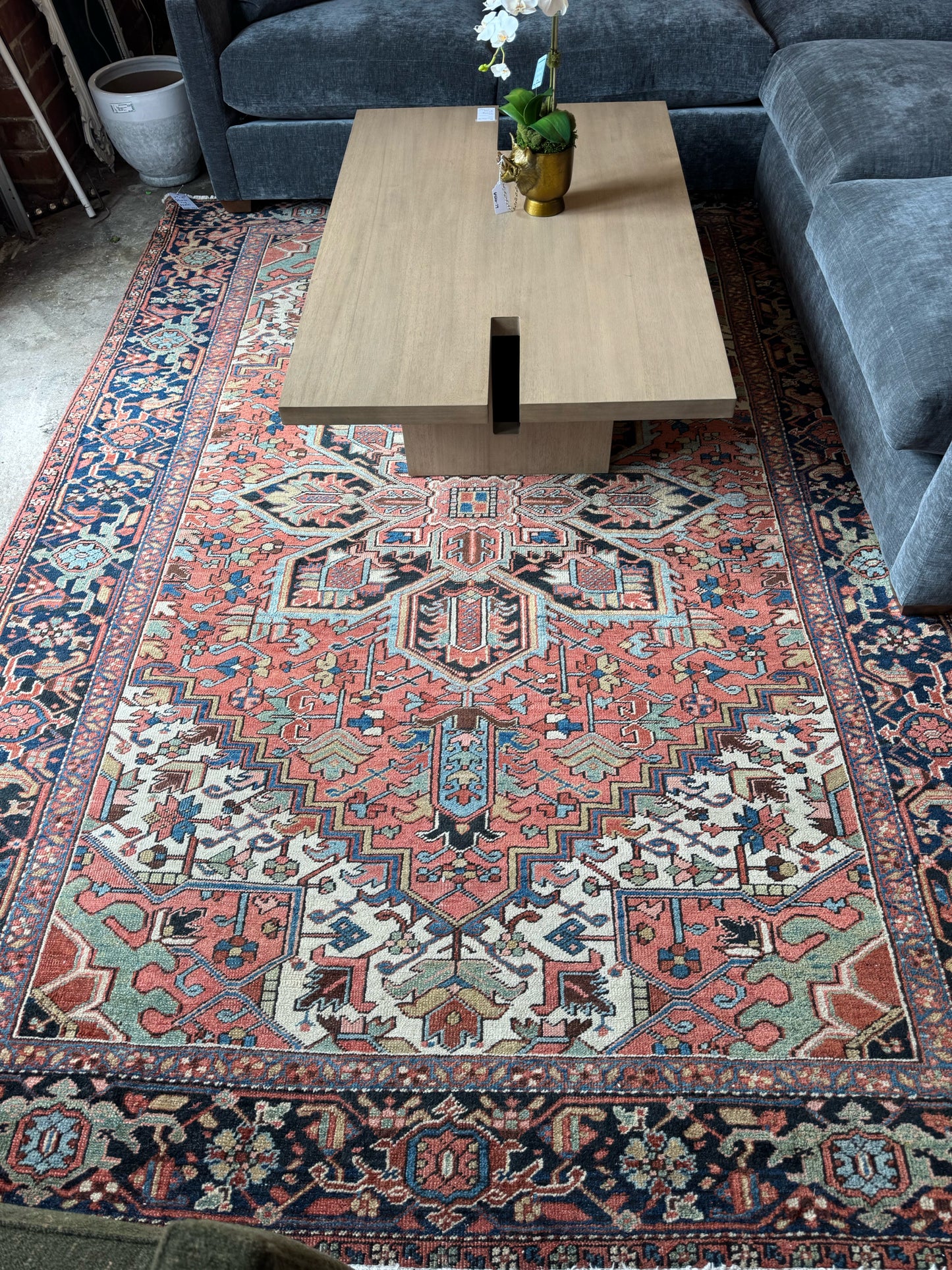 7.5'x10.4' Vintage Persian Rug